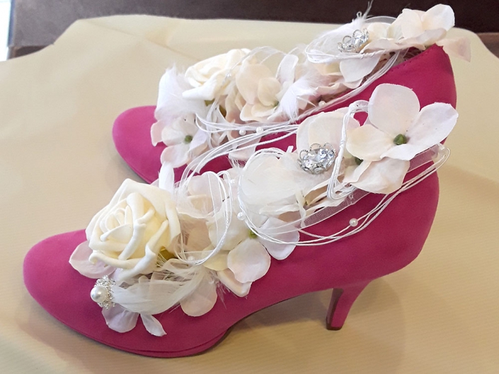 Pumps mit Blumendeko